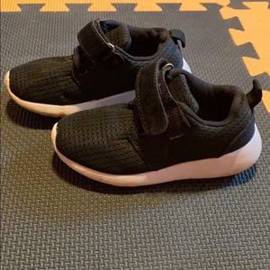 Toddler Athletic Shoes